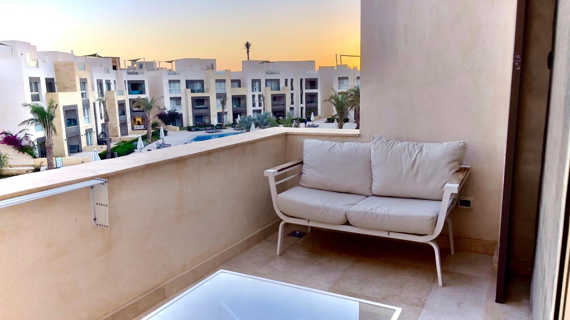 Ollystays Mangroovy Seaview 2Br Beach And Pool Free Access 洪加達 外观 照片