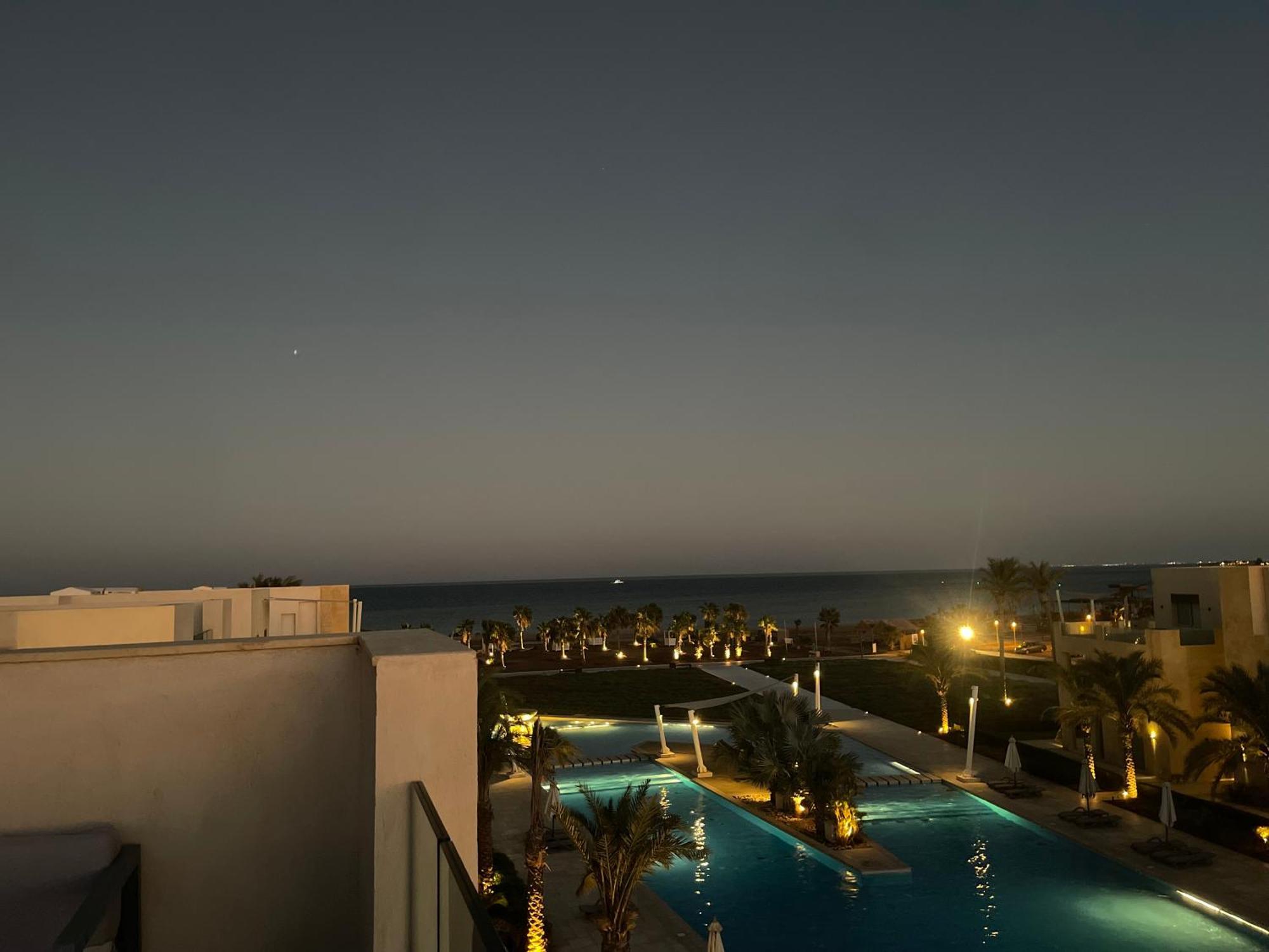 Ollystays Mangroovy Seaview 2Br Beach And Pool Free Access 洪加達 外观 照片